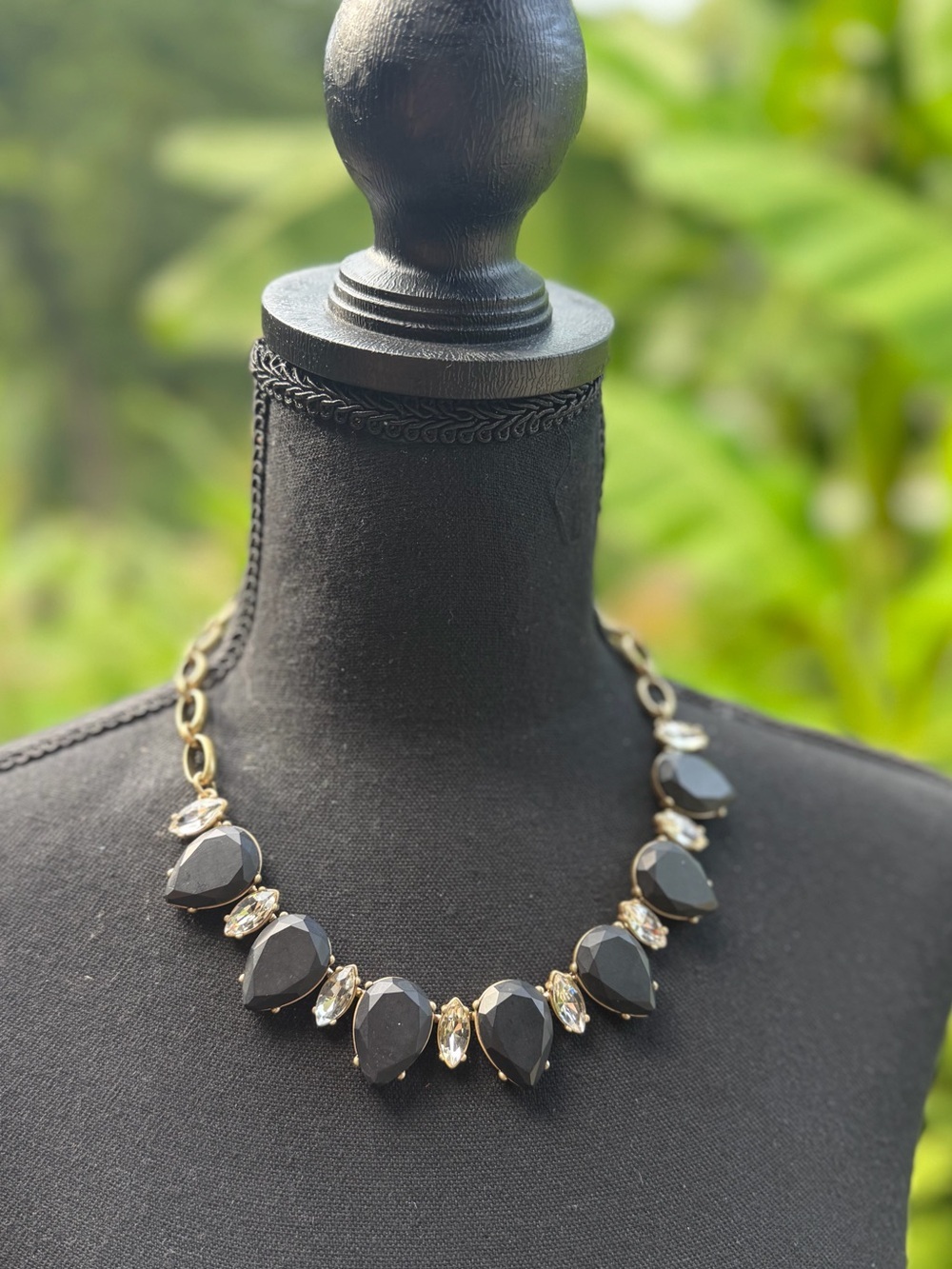 Black Teardrop Crystal Statement Necklace - Women Jewelry